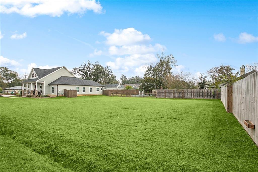 306 N LINDEN Street, Hammond, LA 70401