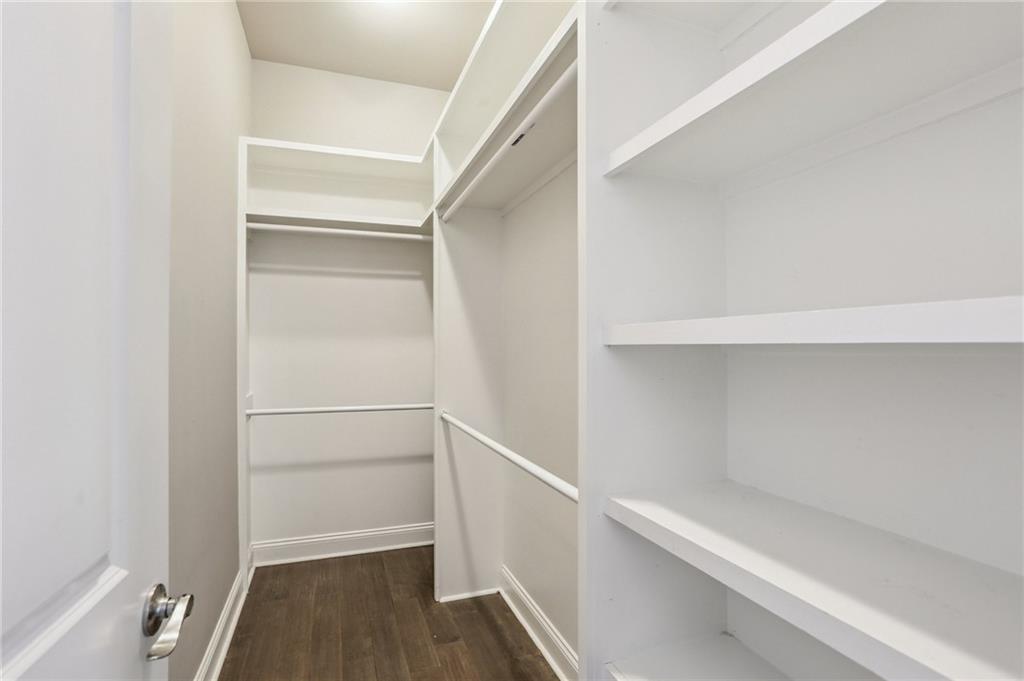 3828 DOMINIQUE Drive, Chalmette, LA 70043