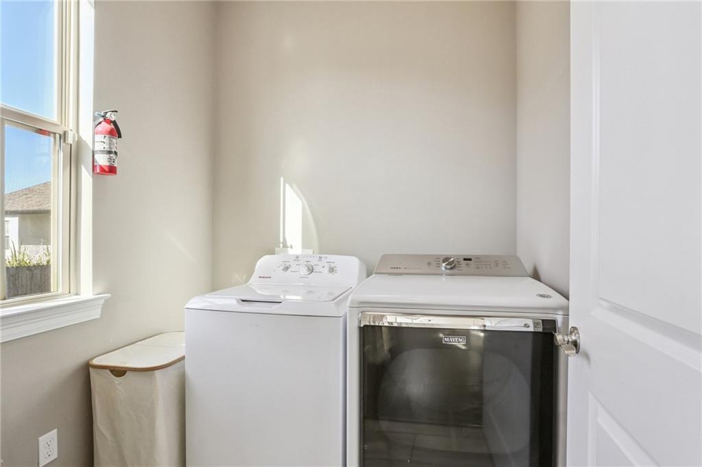 3828 DOMINIQUE Drive, Chalmette, LA 70043