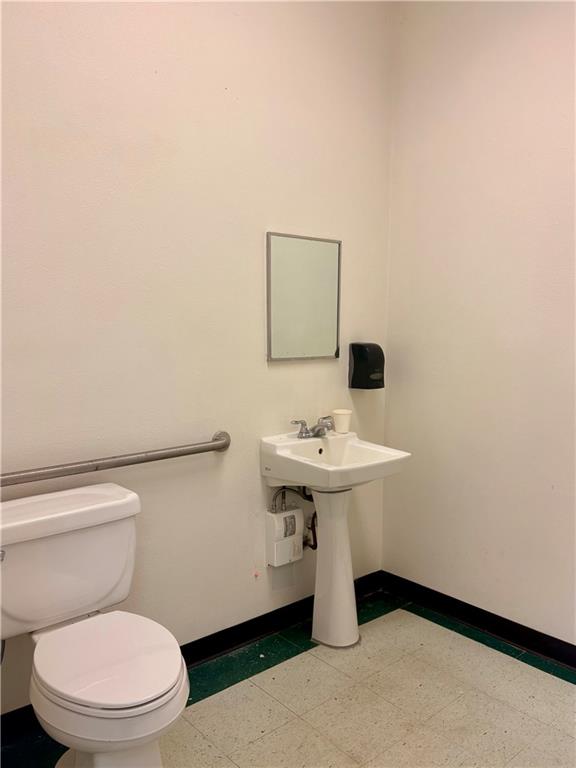 Photo 6