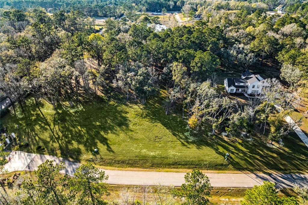 12709 CROSSVINE Drive, Covington, LA 70433