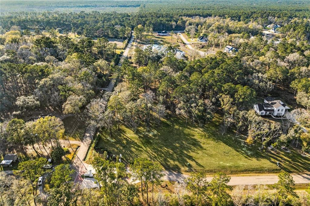 12709 CROSSVINE Drive, Covington, LA 70433