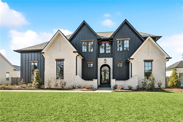 1356 RIVER CLUB Drive, Covington, LA 70433