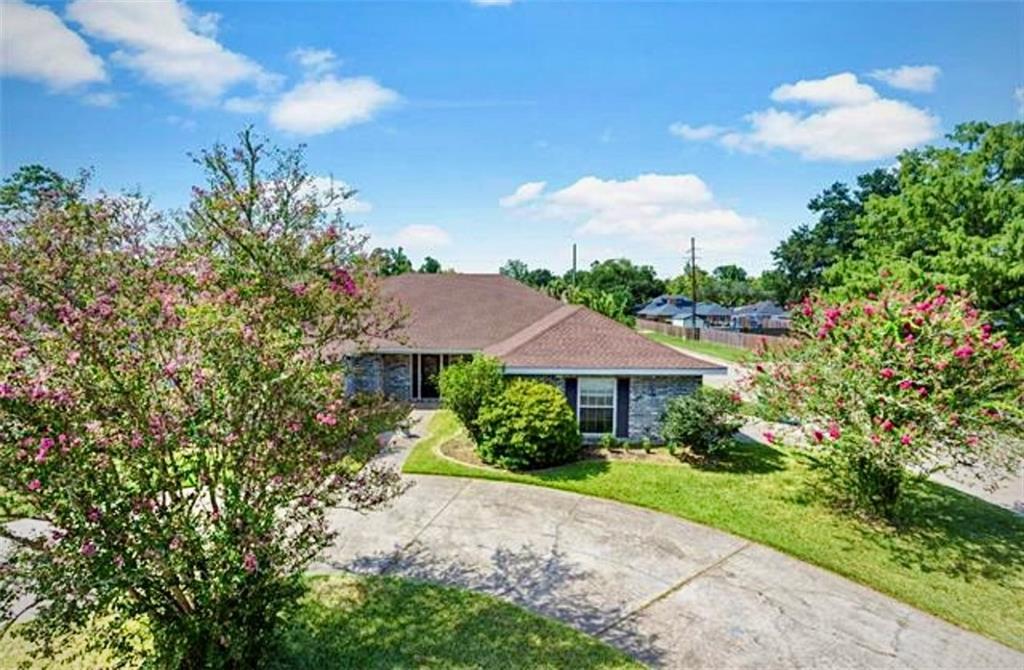 249 SOMERSET ST Street, Laplace, LA 70068