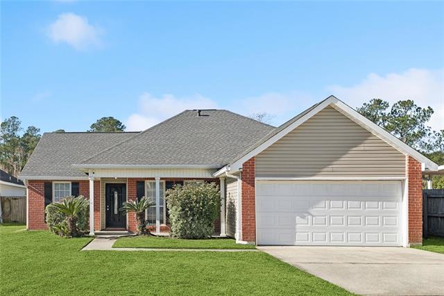 1015 MCCARTNEY Court, Slidell, LA 70461