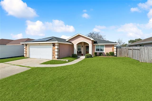 6721 DORCHESTER Drive, New Orleans, LA 70126