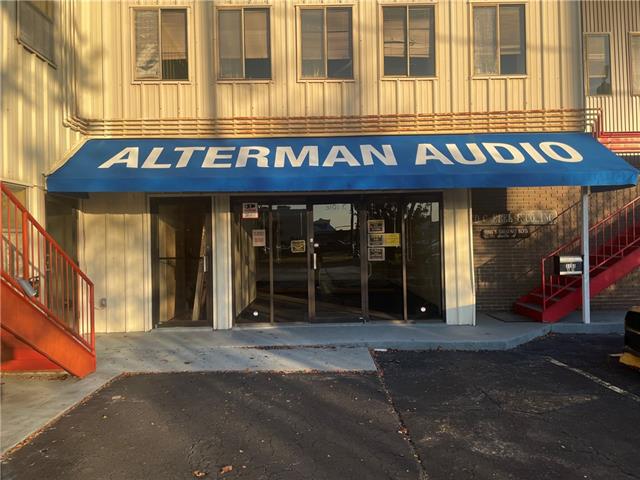 3101 N CAUSEWAY Boulevard, Metairie, LA 70002