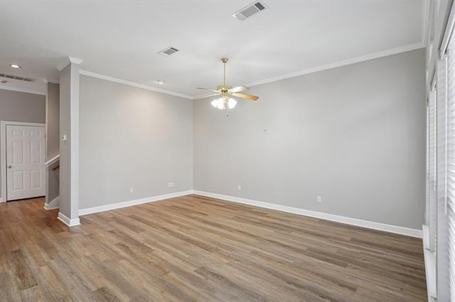 10 E NOUVEAU Lane, Metairie, LA 70003