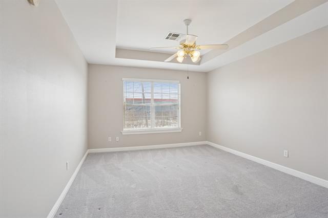 10 E NOUVEAU Lane, Metairie, LA 70003