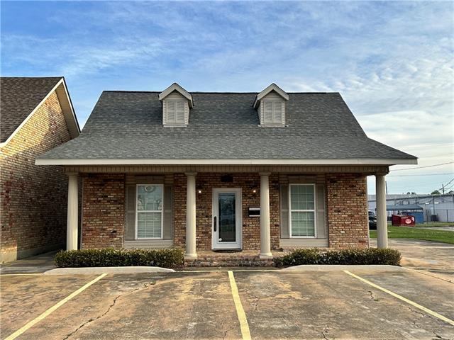 2010 RUE SIMONE Drive, Hammond, LA 70403