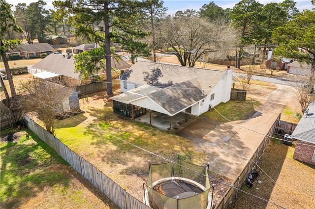 305 LAKE RIDGE Trail, Pineville, LA 71360