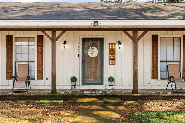 305 LAKE RIDGE Trail, Pineville, LA 71360