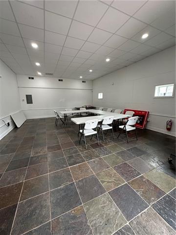 Photo 32