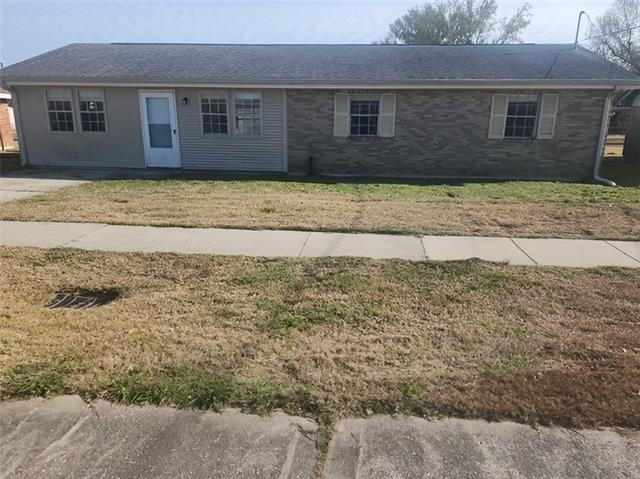 303 BELLAIRE Drive, Houma, LA 70360