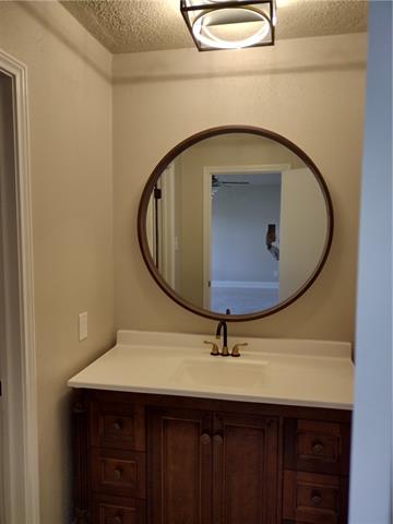 Photo 36