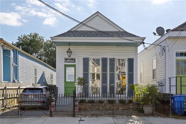 8534 JEANNETTE Street, New Orleans, LA 70118