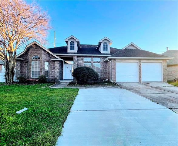 1200 WYNDHAM S Drive, Gretna, LA 70056