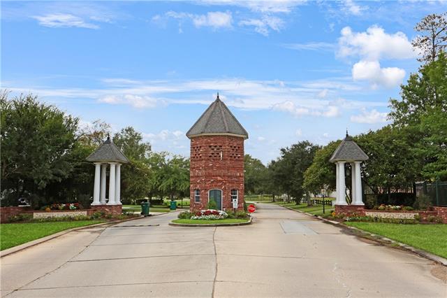 23456 NOBLE OAK Drive, Springfield, LA 70462