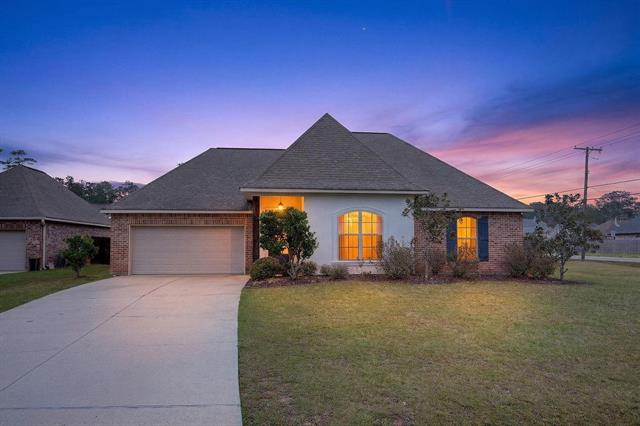 100 APRIL Court, Covington, LA 70433