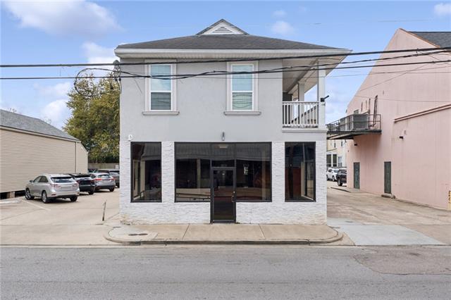 8228 OAK Street, New Orleans, LA 70118