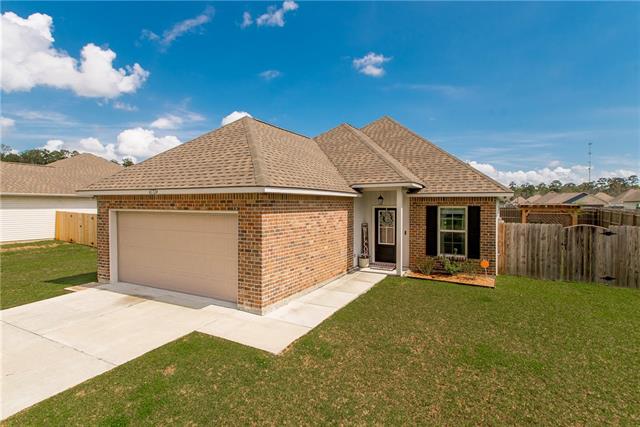 41724 WHISPER WOODS Road, Ponchatoula, LA 70454