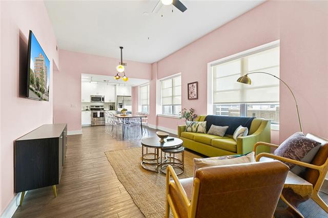 1111 TULANE Avenue, 818, New Orleans, LA 70112