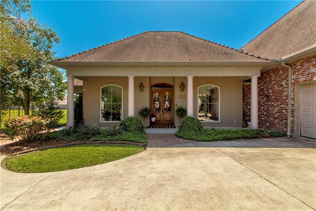 451 LAKE ORLEANS Boulevard, Ponchatoula, LA 70454