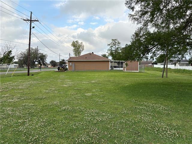 2933 BARATARIA Boulevard, Marrero, LA 70072
