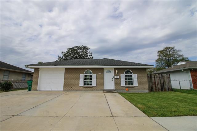 748 OAKWOOD Drive, Gretna, LA 70056