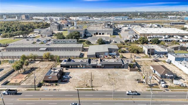 7120-22 DOWNMAN Road, New Orleans, LA 70126