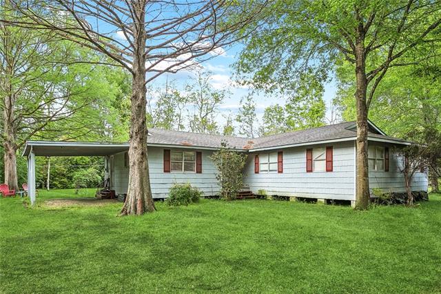 19085 TOWNSHIP Road, Covington, LA 70435