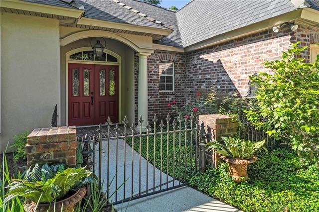 178 KENSINGTON Place, Madisonville, LA 70447