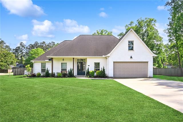 49 HESTER Street, Madisonville, LA 70447