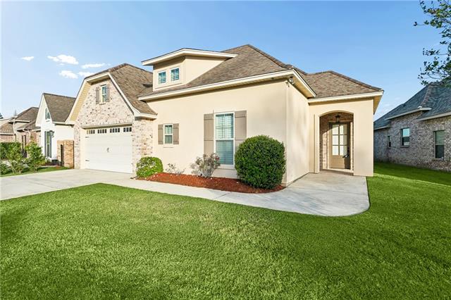 109 SAINT CALAIS Place, Madisonville, LA 70447
