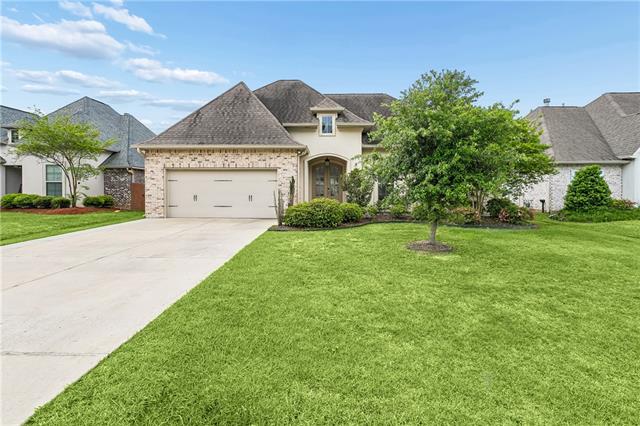 1064 FOX SPARROW Loop, Madisonville, LA 70447