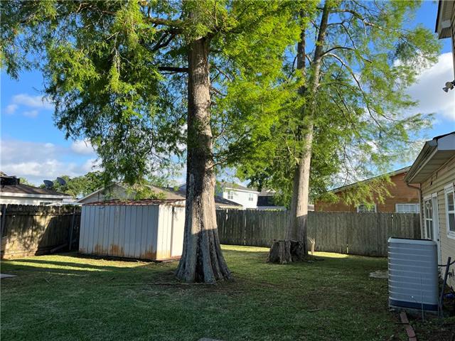 2529 W CATAWBA Drive, Harvey, LA 70058