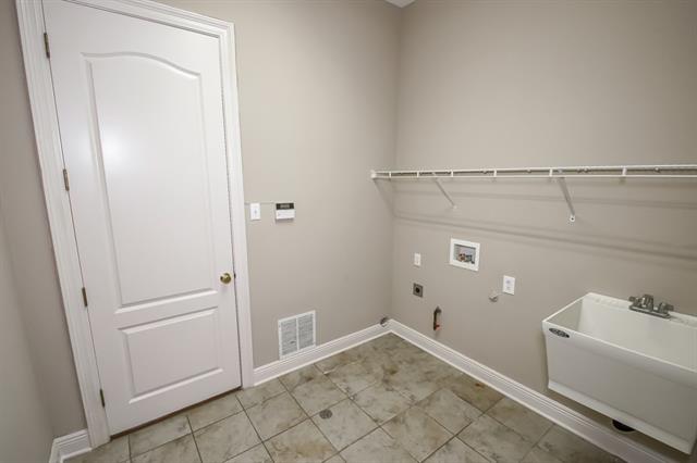 Photo 38