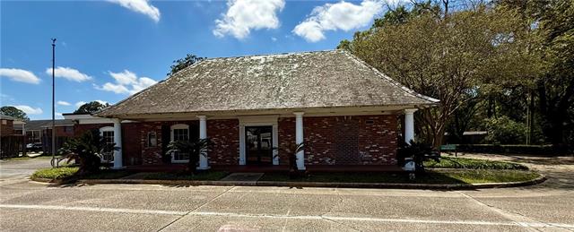 8796 GREENWELL SPRINGS Road, Baton Rouge, LA 70814