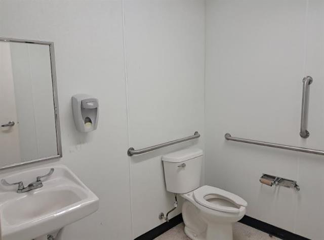 Photo 9