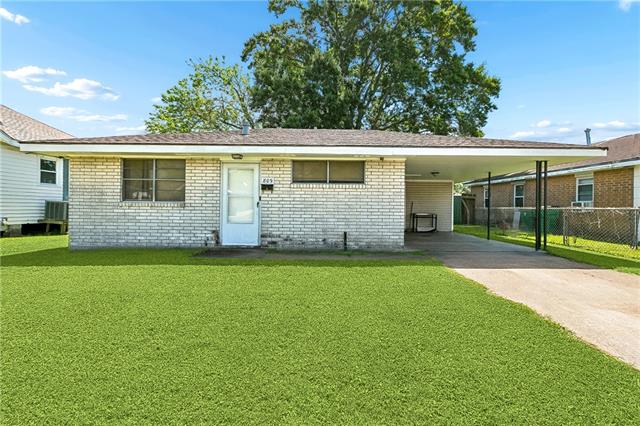 809 WEST Drive, Westwego, LA 70094