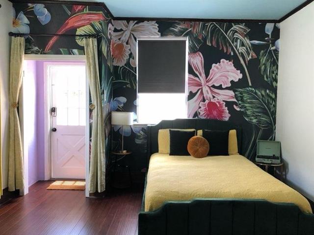 Photo 6