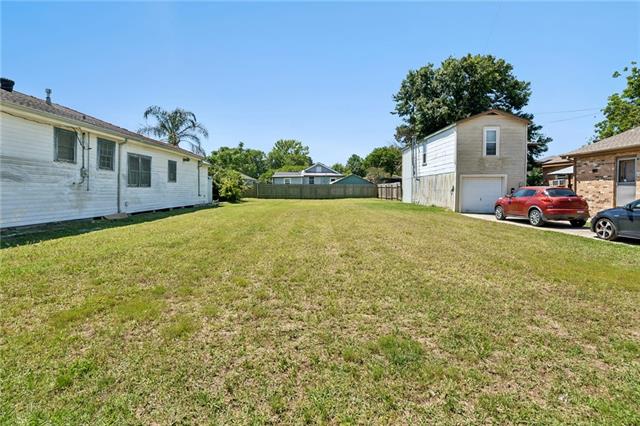 3620 BAUVAIS Street, Metairie, LA 70001