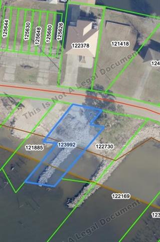 221 LAKEVIEW Drive, Slidell, LA 70458