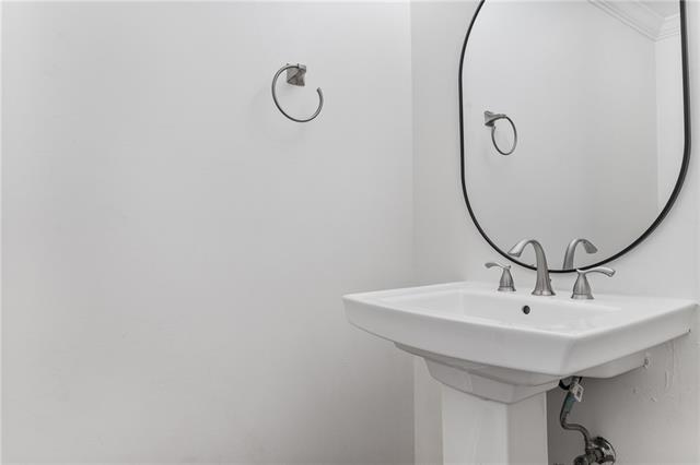 Photo 38