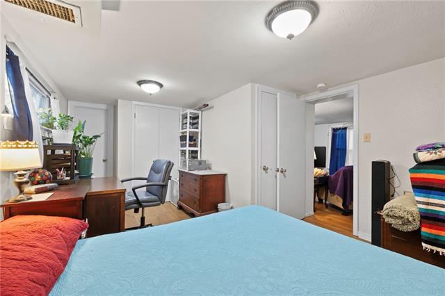 Photo 31