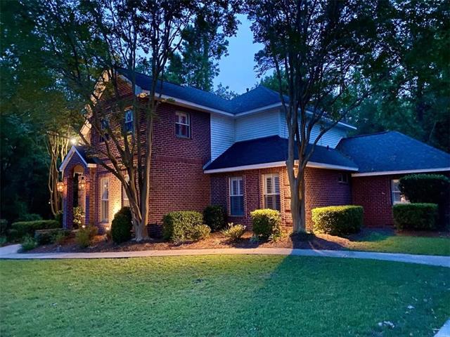1040 RUE CHINON, Mandeville, LA 70471