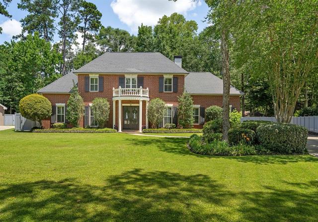 104 HERMITAGE Place, Mandeville, LA 70471