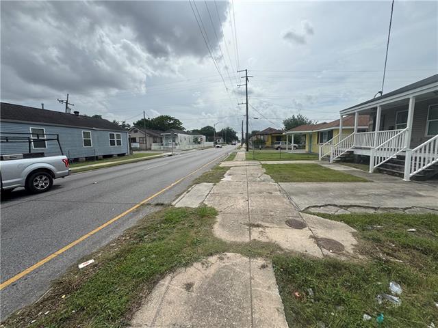 3611 N ROBERTSON Street, New Orleans, LA 70117
