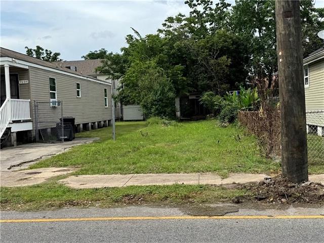 3611 N ROBERTSON Street, New Orleans, LA 70117
