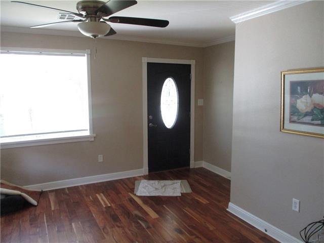 901 ATHANIA Parkway, Metairie, LA 70001